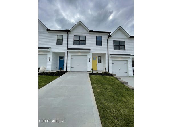 8833 Chapman Trace Way, Knoxville, TN 37920