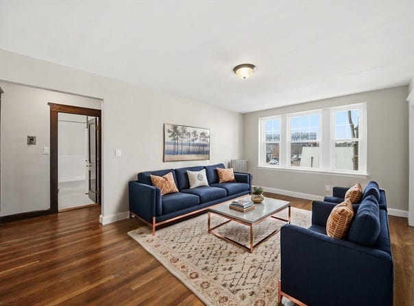 41 Richardson Ave, Wakefield, MA 01880