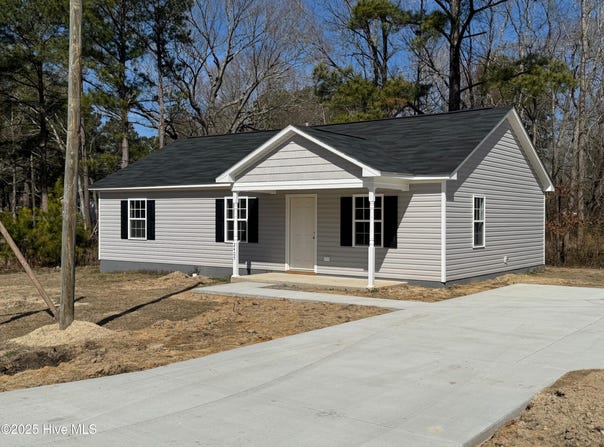 2405 Parker Street, Tarboro, NC 27886