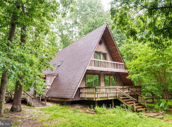 40 CRESTWOOD Drive, ELKTON, MD 21921