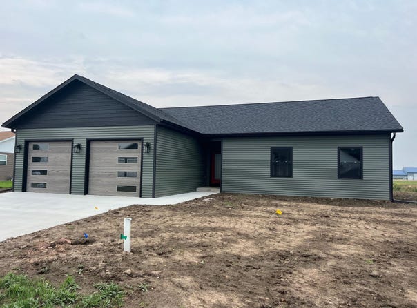 203 W KOBS STREET, Spencer, WI 54479
