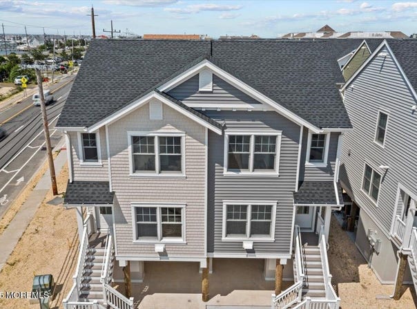 5 Cummins Street, Mantoloking, NJ 08738