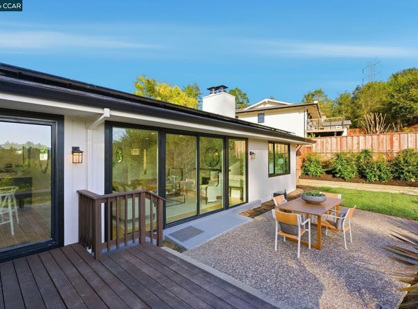 89 Greenfield Dr, Moraga, CA 94556