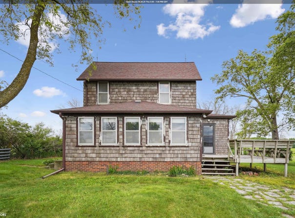 60361 210th Street, Nevada, IA 50201