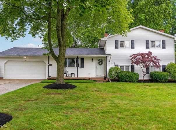 325 Main Street SW, Brewster, OH 44613
