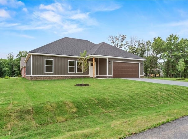 2 Wendike  LN, Bella Vista, AR 72715