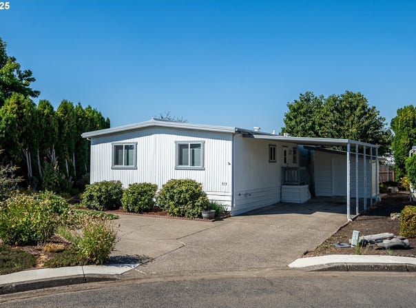 1199 N Terry ST, Eugene, OR 97402