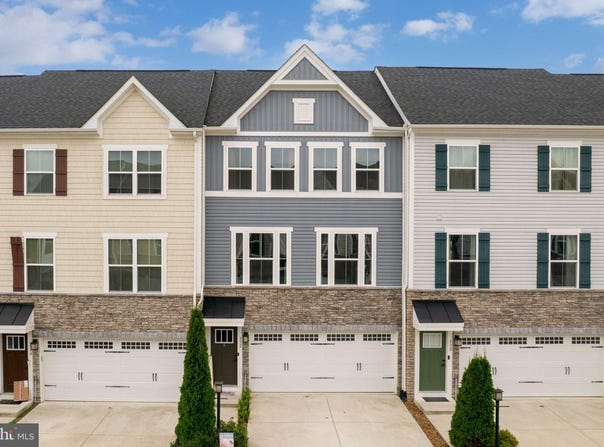 132 BURKWOOD Terrace, LAKE FREDERICK, VA 22630