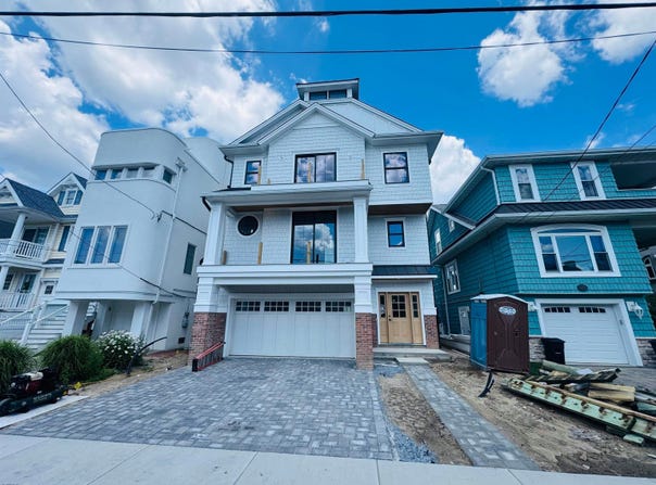 1208 Pleasure Avenue, Ocean City, NJ 08226