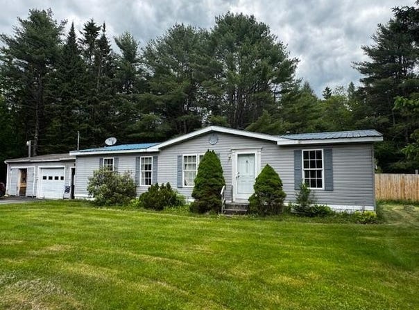 21 Brighton Road, Athens, ME 04912