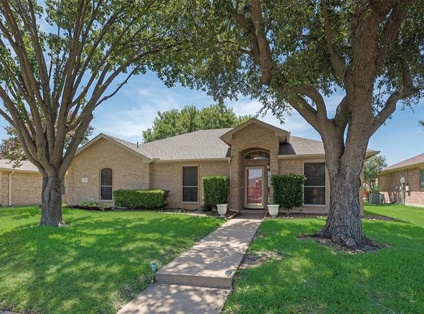 103 N Rolling Meadows Drive, Wylie, TX 75098