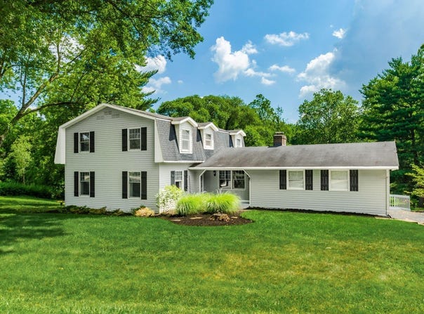 277 Mill Race Road, Granville, OH 43023