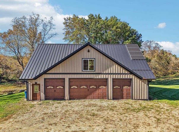E4364 Meadow Drive, Hillpoint, WI 53937