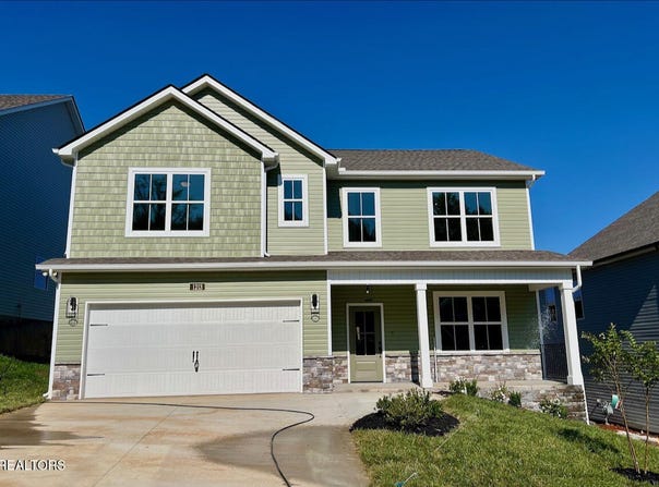 1213 Madison Oaks Rd, Knoxville, TN 37924
