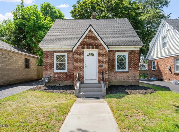 14 Maplewood Avenue, Albany, NY 12203