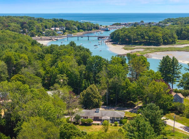 119 Lindsay Road, York, ME 03909