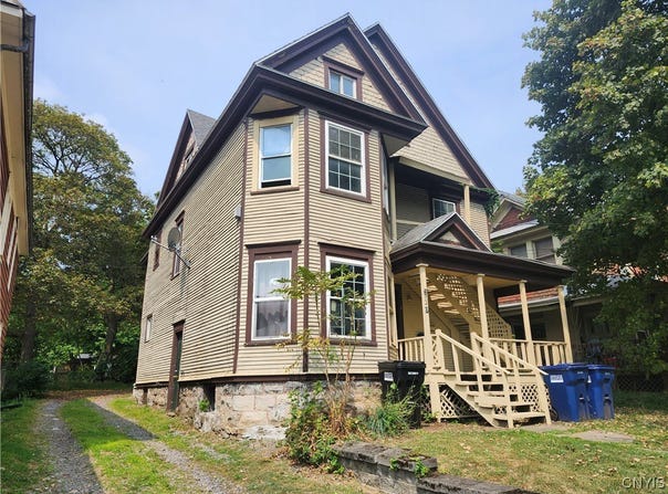 3720 S Salina Street, Syracuse, NY 13205