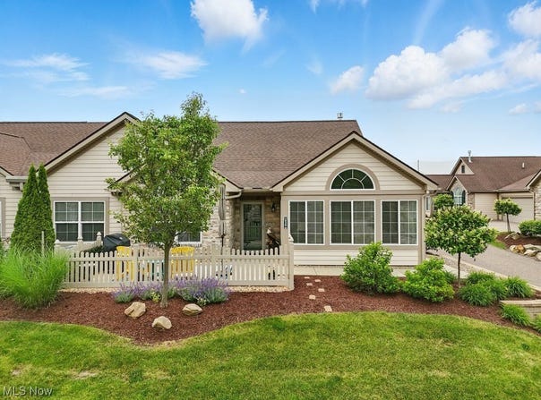 1938 Fairways Drive, Streetsboro, OH 44241