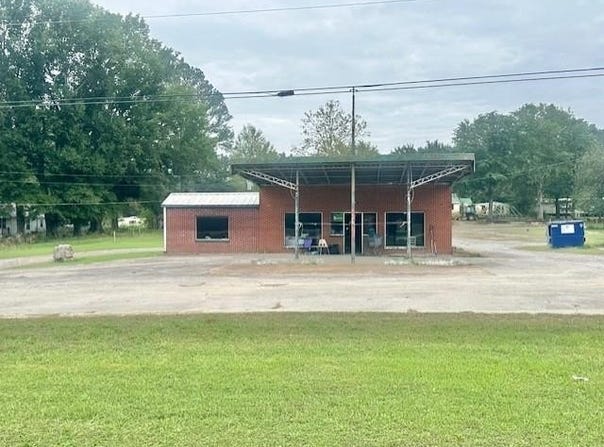 20490 Hwy 72, Tuscumbia, AL 35674