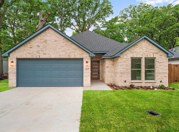 127 Chaparral Drive, Mabank, TX 75156