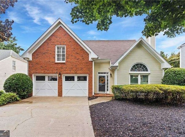 215 Ridge Point, Alpharetta, GA 30022