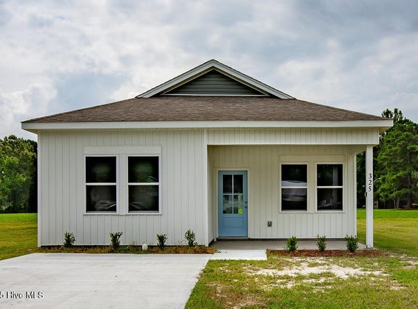 325 Buck Lane, Vanceboro, NC 28586