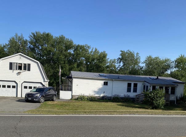 37 N Main Street, Burnham, ME 04922