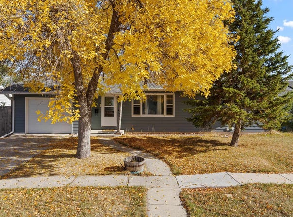 2045 12th Avenue, Belle Fourche, SD 57717
