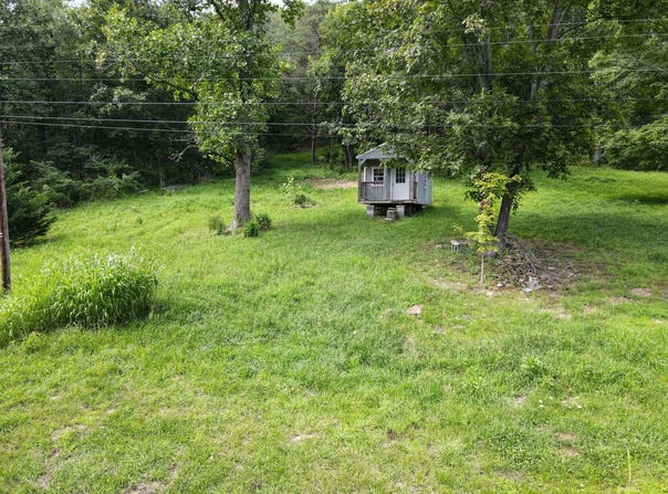 1907 vardy blackwater, Sneedville, TN 37869