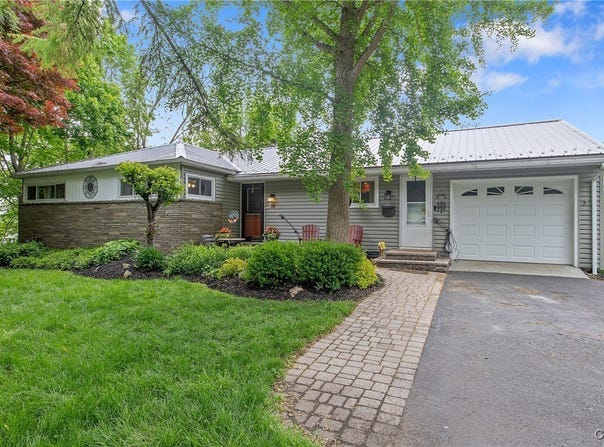 10 Highland Drive, Marcellus, NY 13108