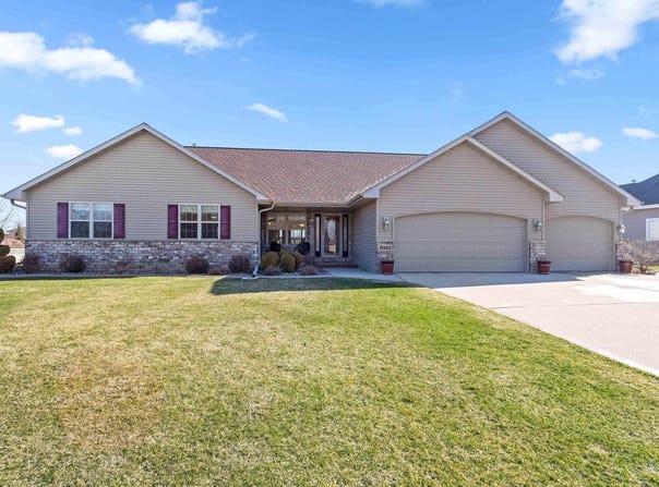 1979 KETTLE CREEK Drive, DE PERE, WI 54115