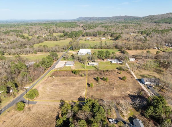 2 Veranda Trail, Amity, AR 71964