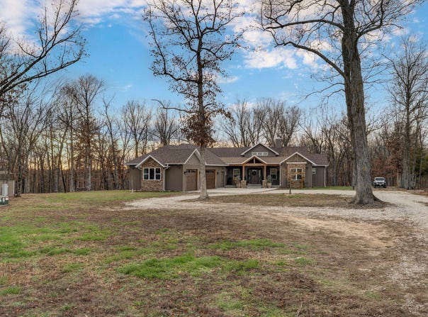 3294 W Farm Road 2, Brighton, MO 65617