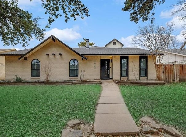 1825 Arundel Drive, Carrollton, TX 75007