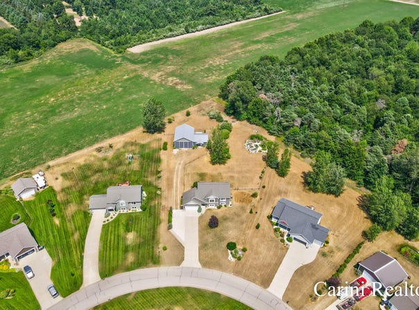 9035 Meadows Pointe Drive, Allendale, MI 49401