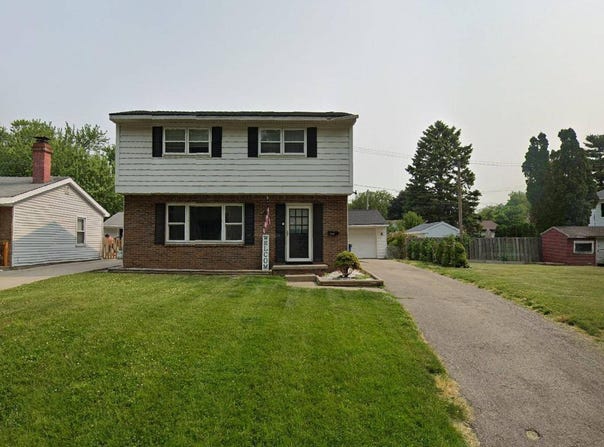 5218 Brophy Dr, Toledo, OH 43611