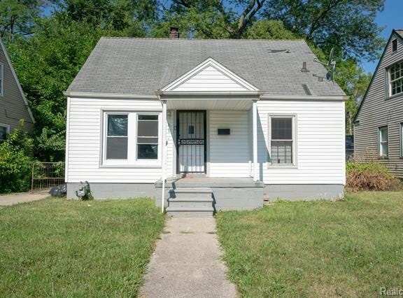 9637 Auburn Street, Detroit, MI 48228