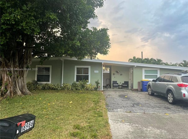 18986 SE Mayo Dr, Jupiter, FL 33469