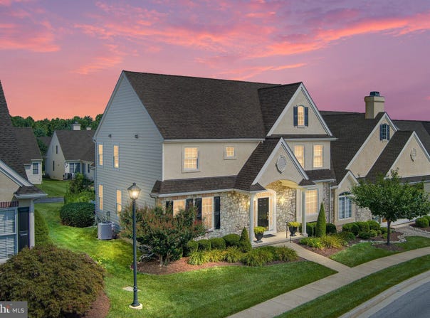 209 BRITTANY DRIVE, AVONDALE, PA 19311