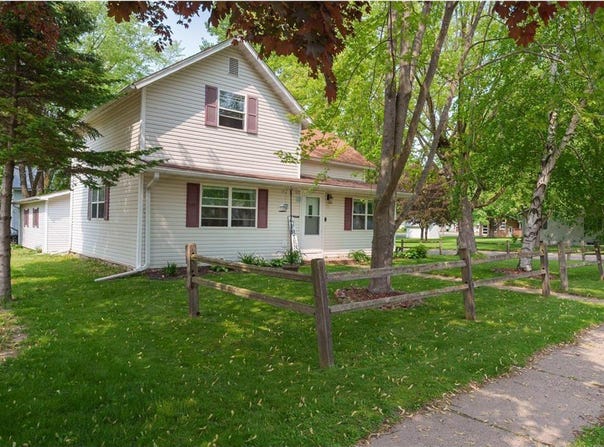 400 W Mill Street, Loyal, WI 54446