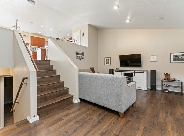 809 49th Street N, Great Falls, MT 59405
