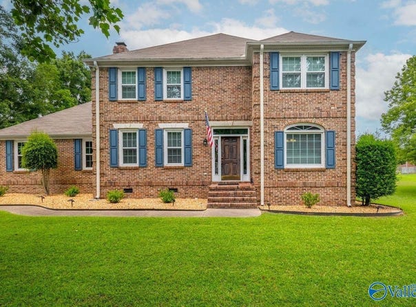 106 Mar Lyn Drive, Gadsden, AL 35901