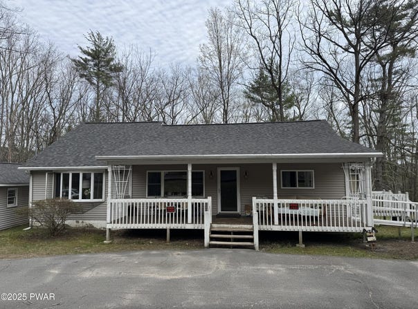 109 Foster Hill Road, Milford, PA 18337