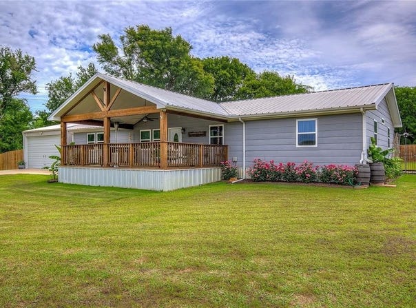 185 Seminole Trail, East Tawakoni, TX 75472