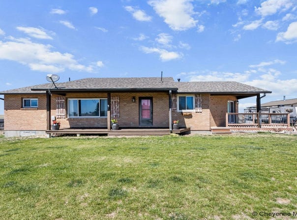 4736 CONRAD RD, Burns, WY 82053
