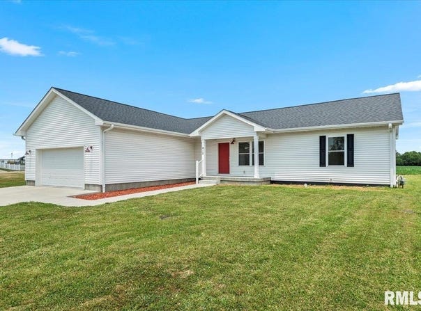 210 Prairie Run, Illiopolis, IL 62539