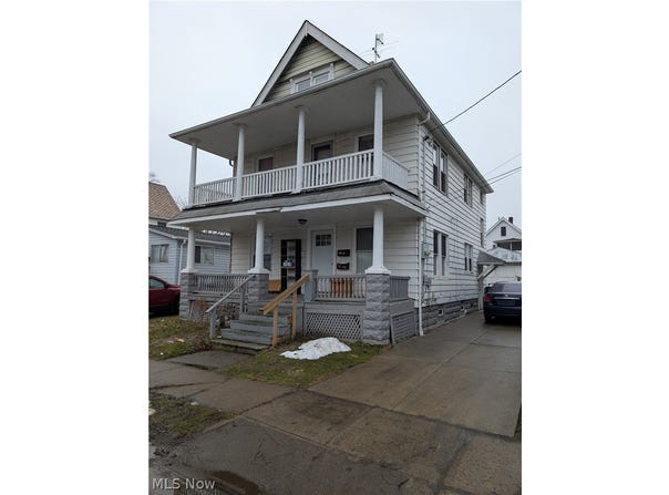 3105 Roanoke Avenue, Cleveland, OH 44109