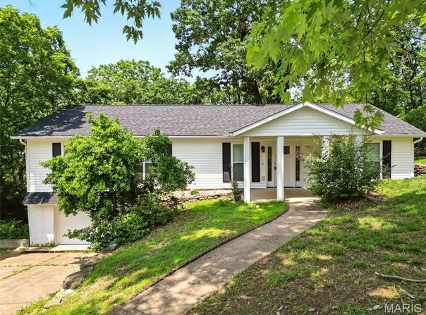 6905 Scenic View Drive, Cedar Hill, MO 63016
