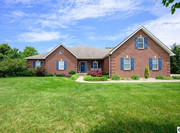 330 Stonebriar Drive, Elizabethtown, KY 42701