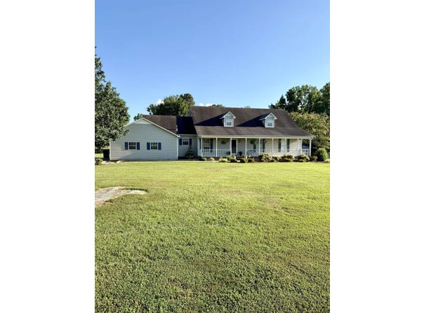 230 Keelon Gap Rd, Spruce Pine, AL 35585